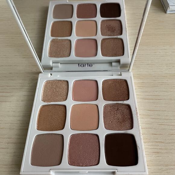 Tarte Tartelette lil' Bloom Eye Shadow Palette - Picture 2 of 4